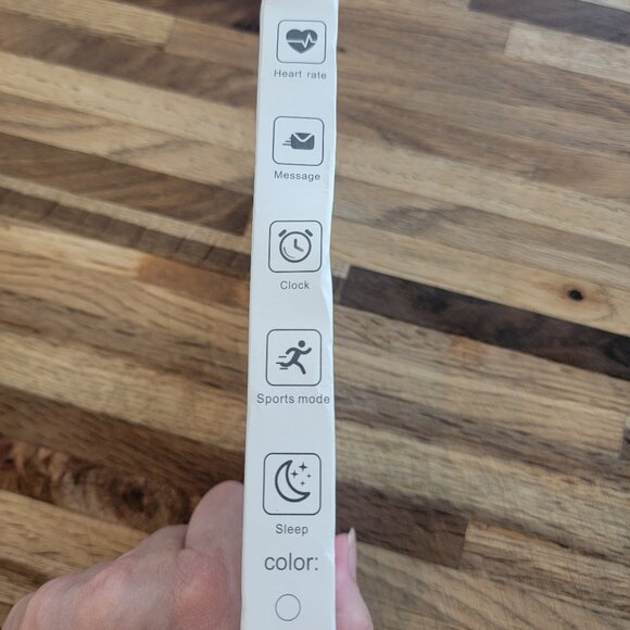 Black Fitness Tracker & Multifunctional Smart Watch Unisex Style and Fit - Picture 6 of 16